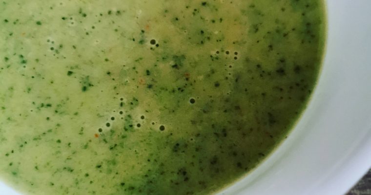 Keto Zucchini Creme Suppe